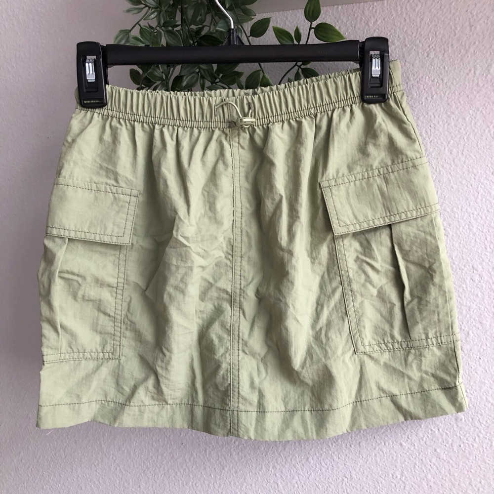 Art Class Girl’s Olive Green Cargo Skirt with Pockets Elastic Waist size 10/12